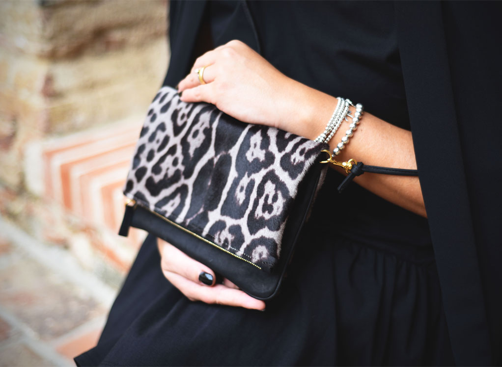 Bag woman animalier pochette bag by Sapaf Atelier.