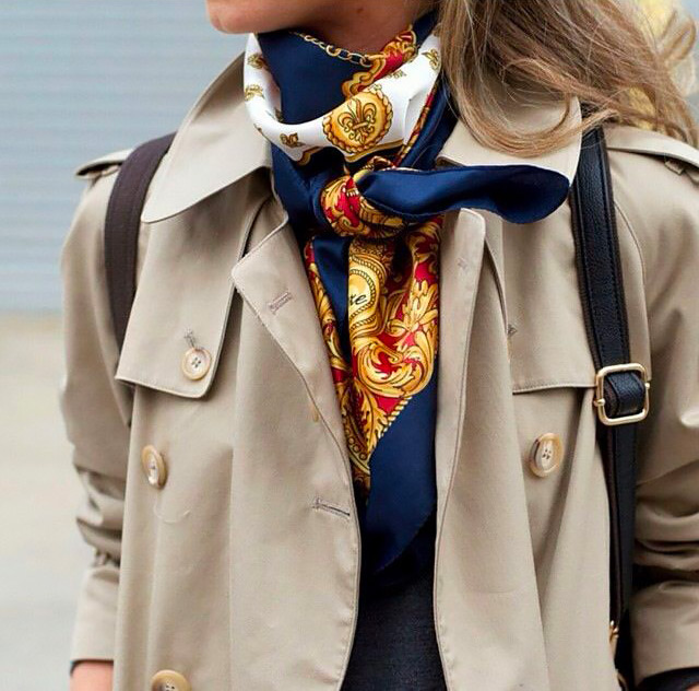Capi di vestiario iconici e senza tempo: il foulard di Hermès.