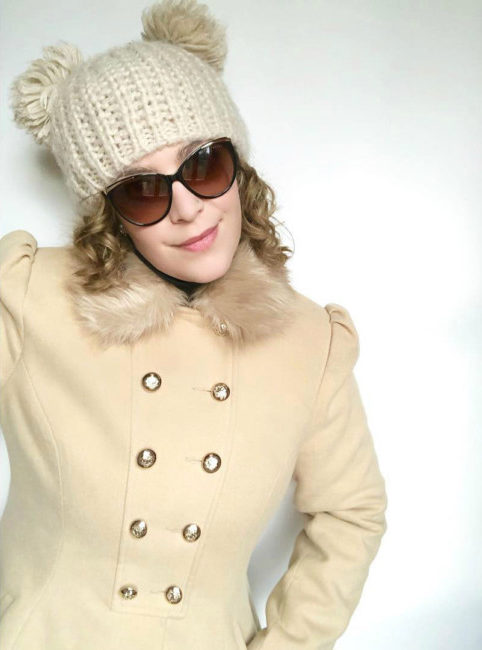 Selfie Fashion Snobber.
