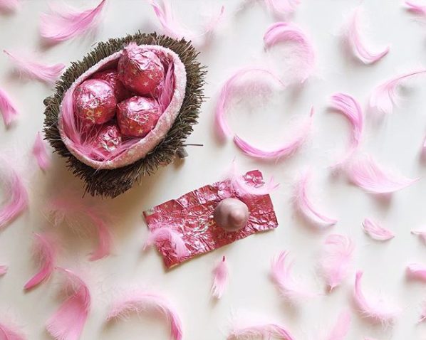 Easter flat lay pic ideas.