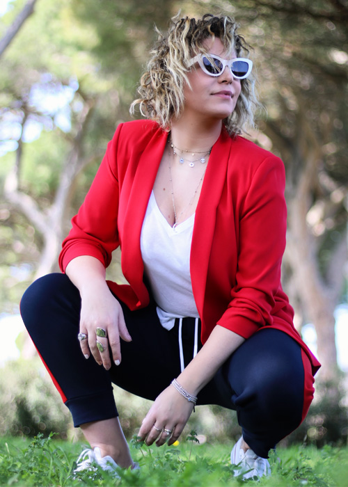 Stile Athleisure: come indossare una tuta e renderla chic.