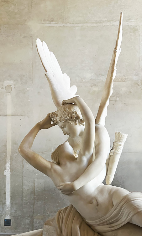 Amore e Psiche di Antonio Canova.