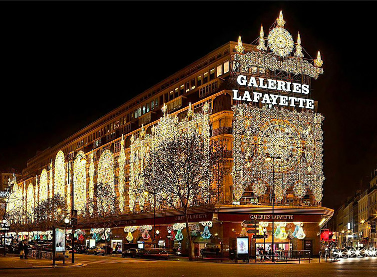 Galeries Lafayette a Parigi.