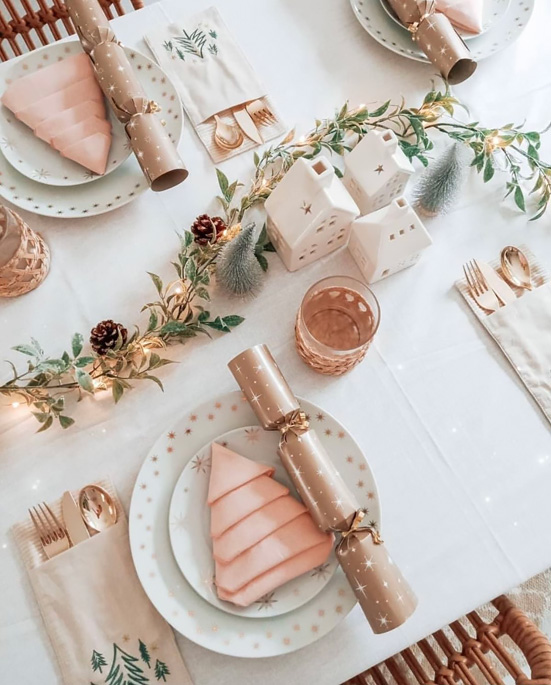 Pink Christmas table.