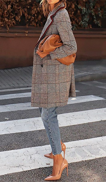 Scarpe décolleté nude look.