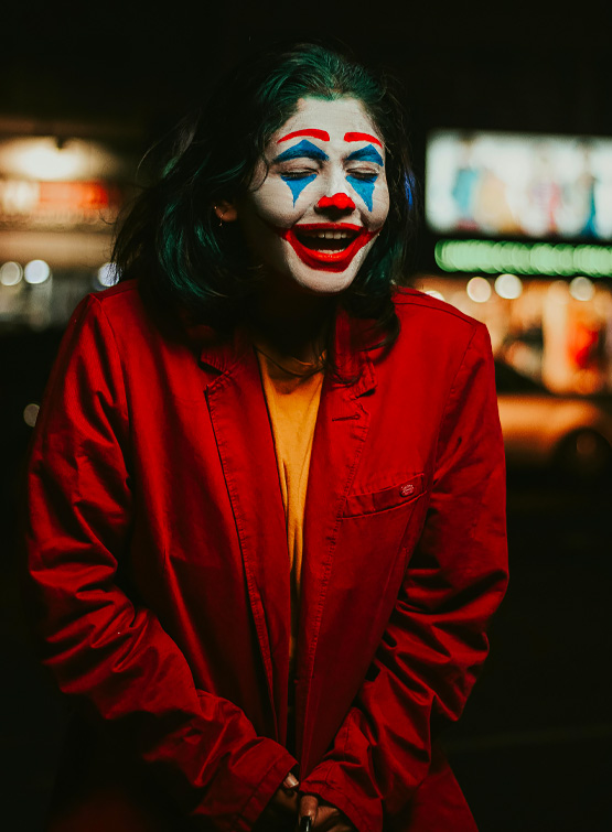 Vestiti di Carnevale più popolari al mondo: clown e Joker.