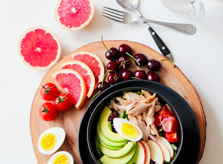 Alimentazione leggera e rinfrescante per combattere il caldo.