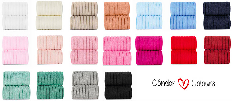 Calze colorate: il dettaglio che cambia tutto nei look dei nostri bambini.